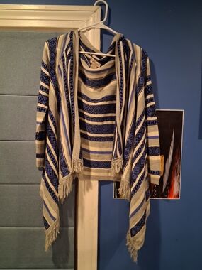 Fresh Bohemian Aztec Blue & Grey Fringe Cardigan Sweater Womens Size Medium